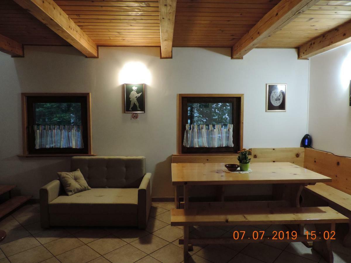 Guest House Nanos Vipava Exterior foto